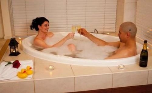 Hunchy Hideaway Hotel2