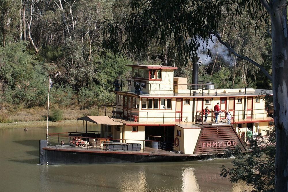 A Shady River Holiday Park3