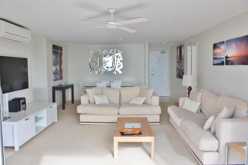 Solnamara Beachfront Apartments3