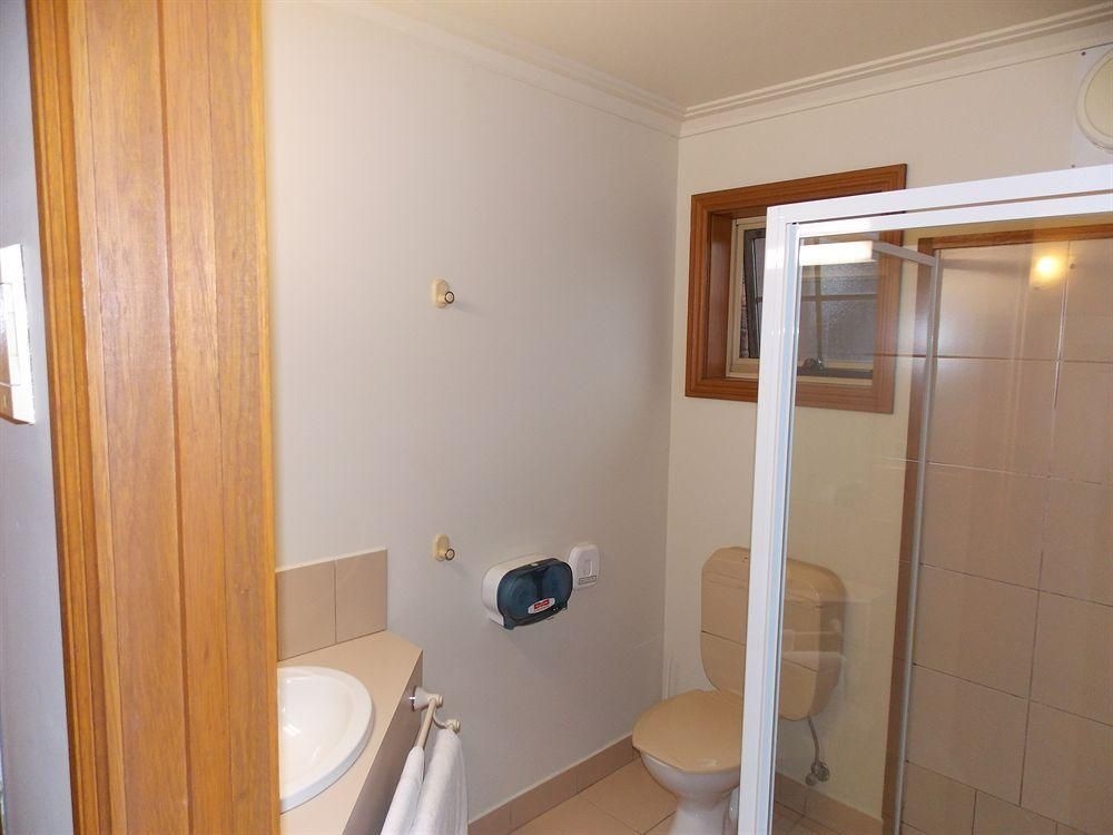 Bell Motor Inn4
