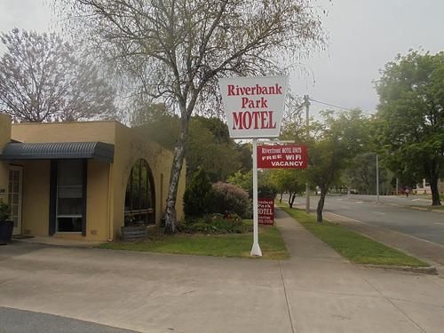 Riverbank Park MOTEL (Riverbank Park Motel)0
