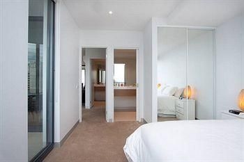 Northbank Melbourne - Flinders Street4