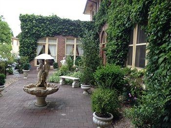 Berida Manor Country Resort Bowral3