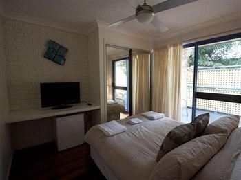 Belongil Beach Apartment0
