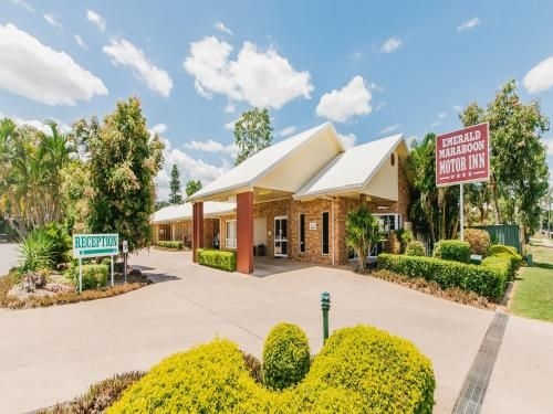 Emerald Maraboon Motor Inn1