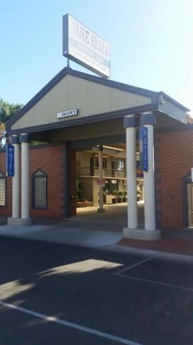 Jane Eliza Motor Inn0