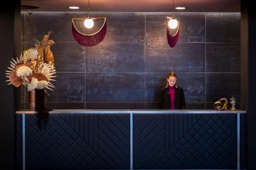 East Hotel3