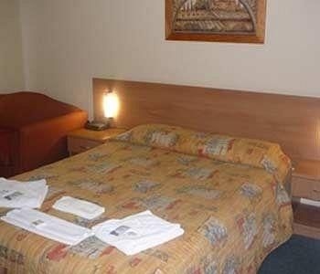 Rest Easy Motel1
