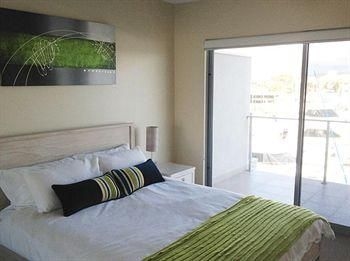 Anchorage Holiday Apartments2