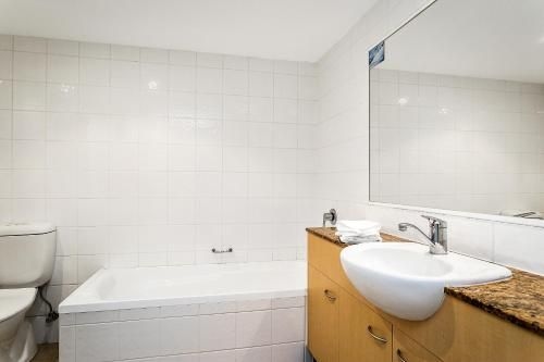 เคอร์รา บีช อพาร์ตเมนต์ส (Kirra Beach Apartments)4
