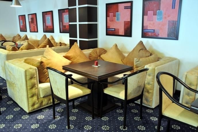 Atrium Hotel2