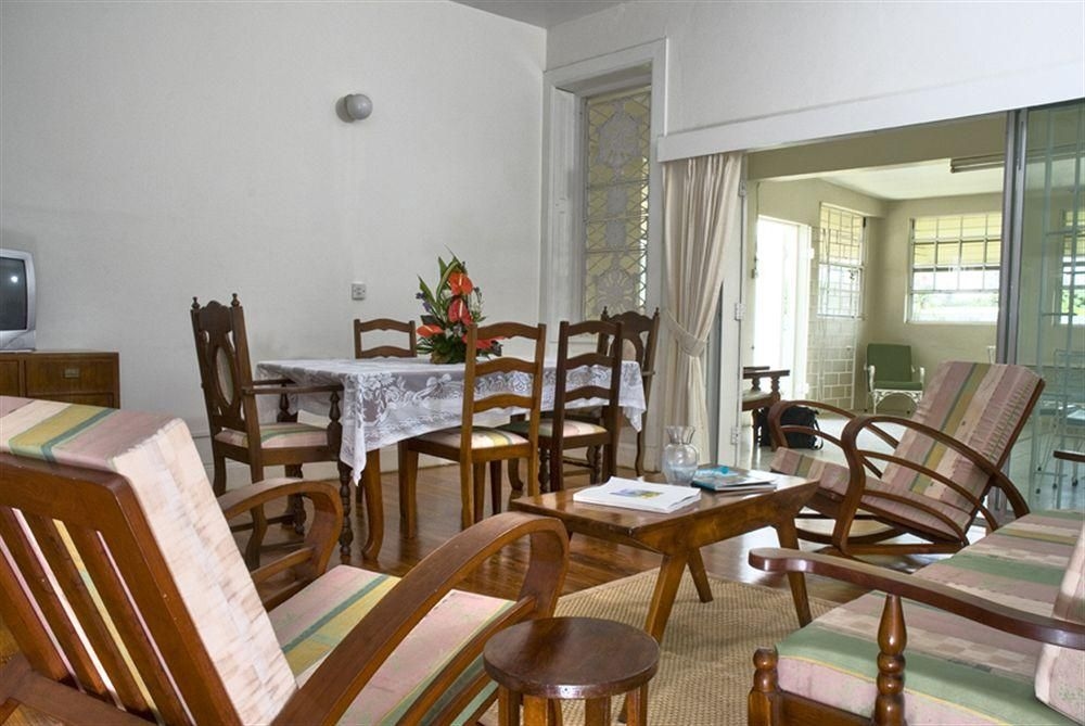 Beverley Apartments3