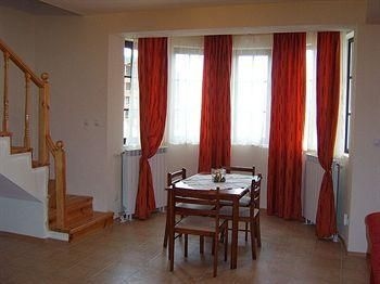 Bansko Castle Lodge0
