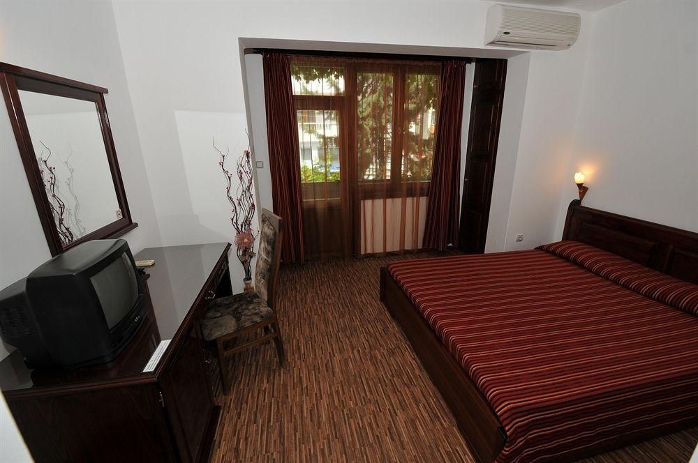 Hotel More3