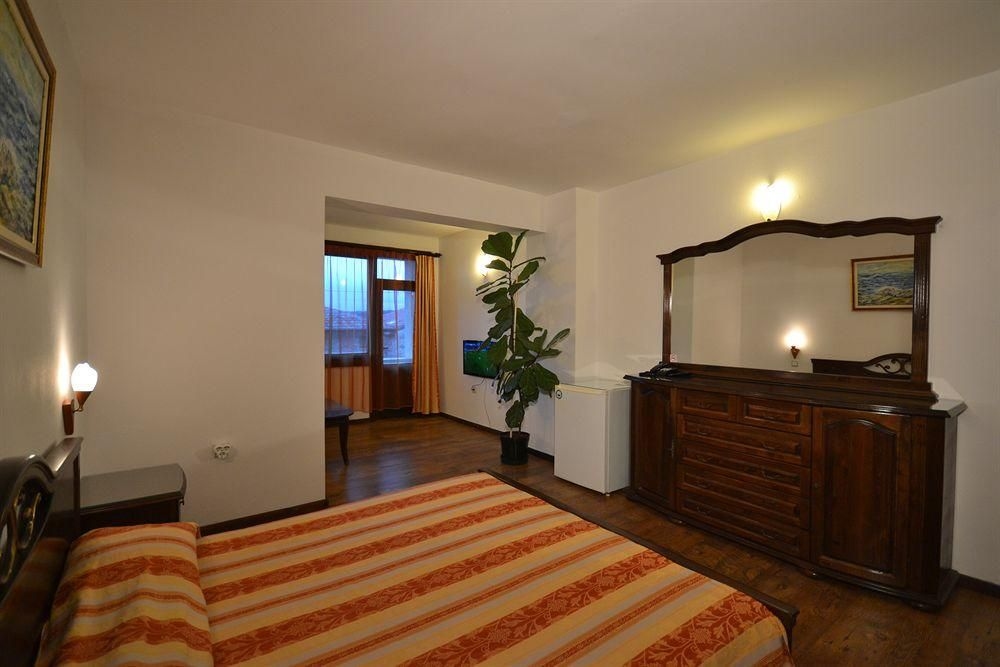Hotel More1