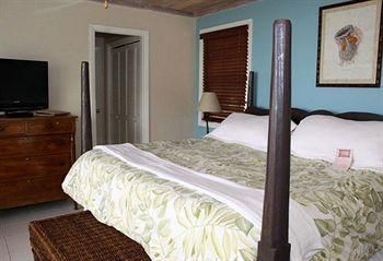 ROMORA BAY RESORT AND MARINA3