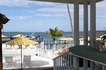 ROMORA BAY RESORT AND MARINA2