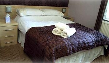 Chiltern Guest House2