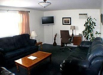 Tara Inn0