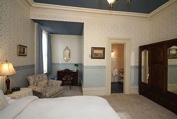 Albert House Inn4