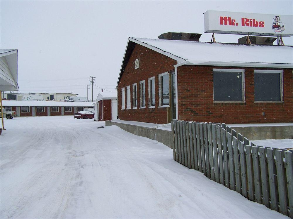 The Battlefords Inn2