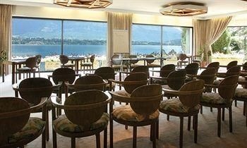Hotel Ombremont-Restaurant Le Bateau Ivre4