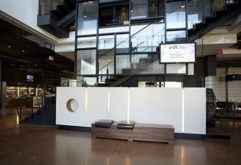 ALT Hotel Toronto Pearson4