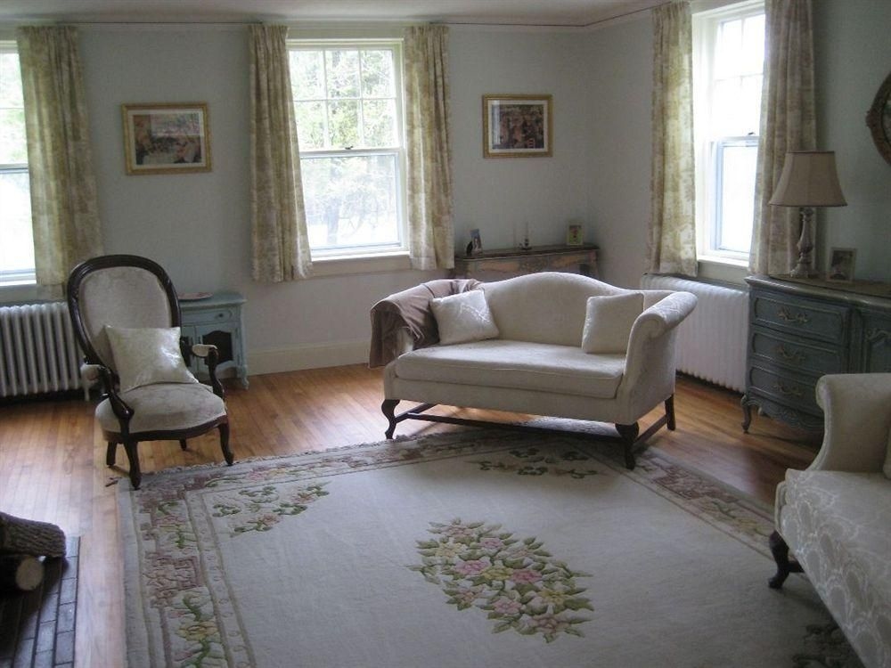 The Kingswood Bed & Breakfast2