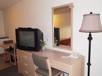 Bow River Inn4