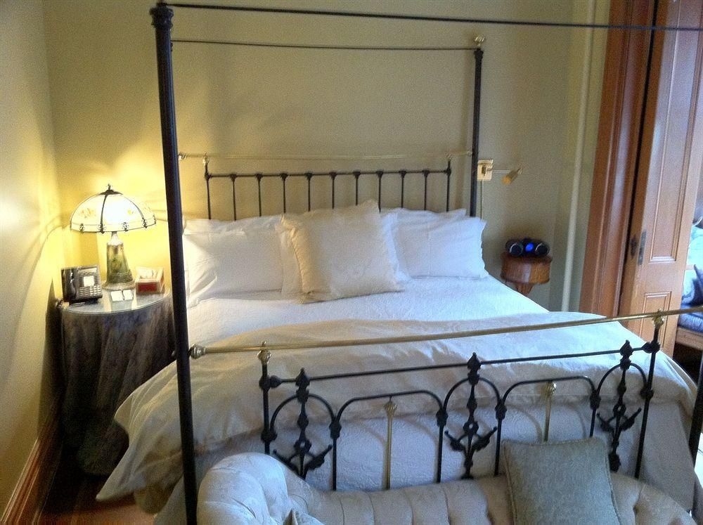 The Inn at Irving Place4