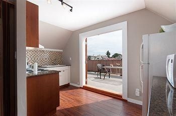Commercial Drive Accommodations1