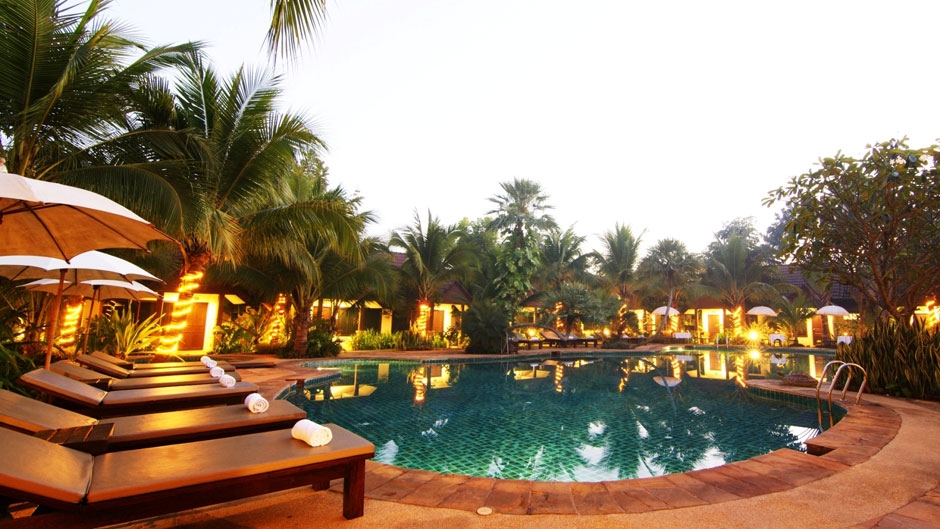 ลาลูน่า โฮเต็ล แอนด์ รีสอร์ท (Laluna Hotel and Resort)0