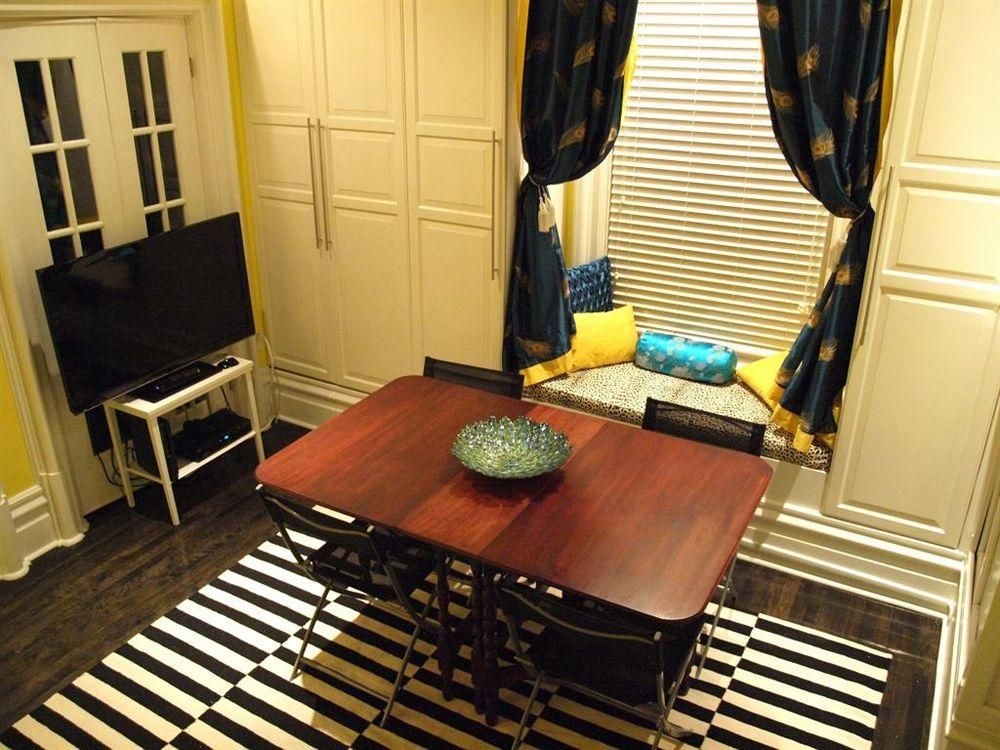 Rideau Mews Vacation Rental3