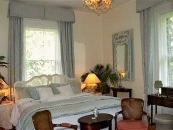 Osler House0