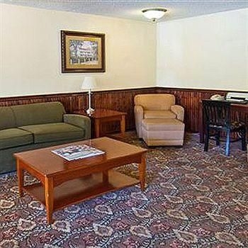 Magnuson Hotel St Francisville1