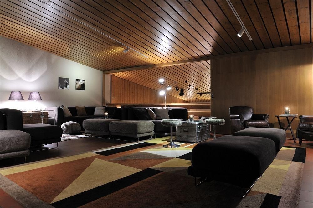 Saanewald Lodge0