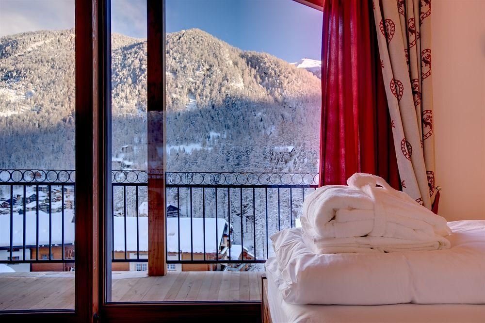 Mountain Exposure - Luxury Apartments1