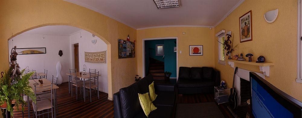 Jaguar Hostel + Living2