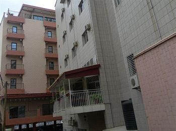Tou'Ngou Hotel1