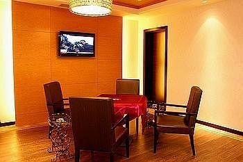 Langzhong Yuntianxi Century Hotel4