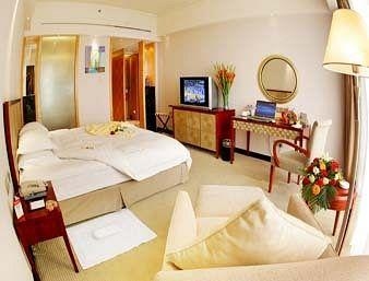 Ramada Plaza Taian0