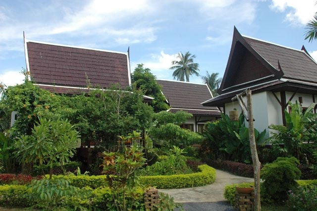 ลันตา คลองนิน รีสอร์ท (Lanta Klong Nin Resort)1