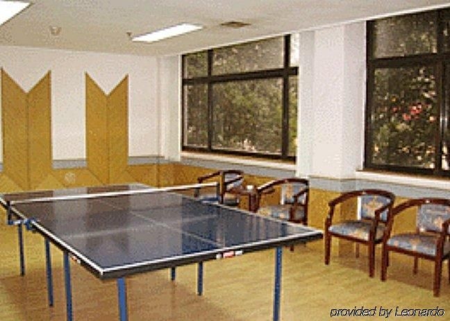 Changdeyuan Business Hotel3