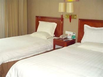 GreenTree Inn Suzhou Railway Station Hotel4
