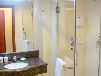 GreenTree Inn Suzhou Railway Station Hotel1
