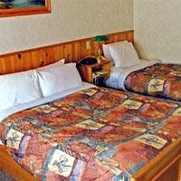 Driftwood Inn4