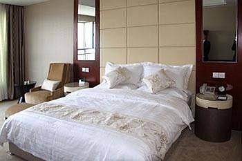 Zhong He Grand Hotel - Urumqi0