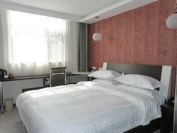 Fairyland Hotel Dongfeng Square - Kunming0
