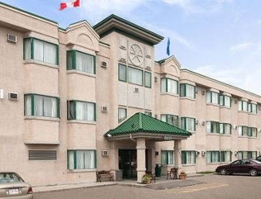 Travelodge Calgary University4
