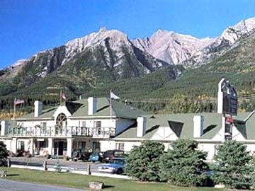 Econo Lodge Canmore1
